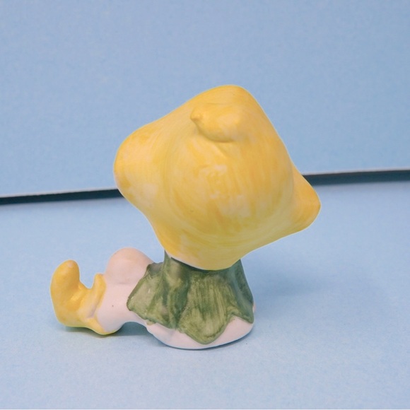 Vintage 1980s Elf Pixie Ceramic Figurine Laying Homeco Bisque - Picture 4 of 5